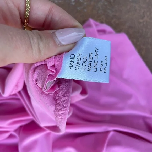 Norma Kamali Pink One-Shoulder Diana Top size medium